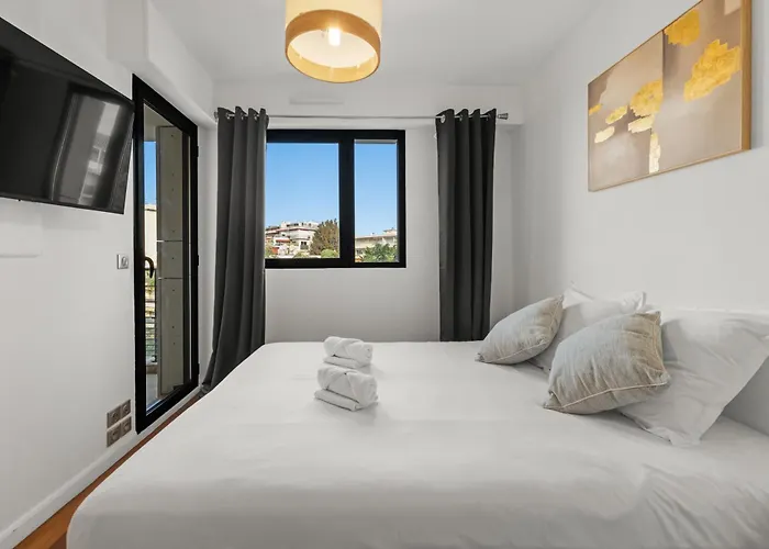 Sublime 2br Carlton Riviera Croisette Apartment